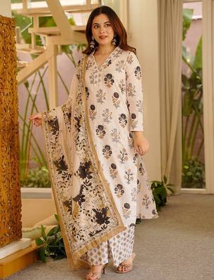 Off white rayon slub printed kurta pant set 1