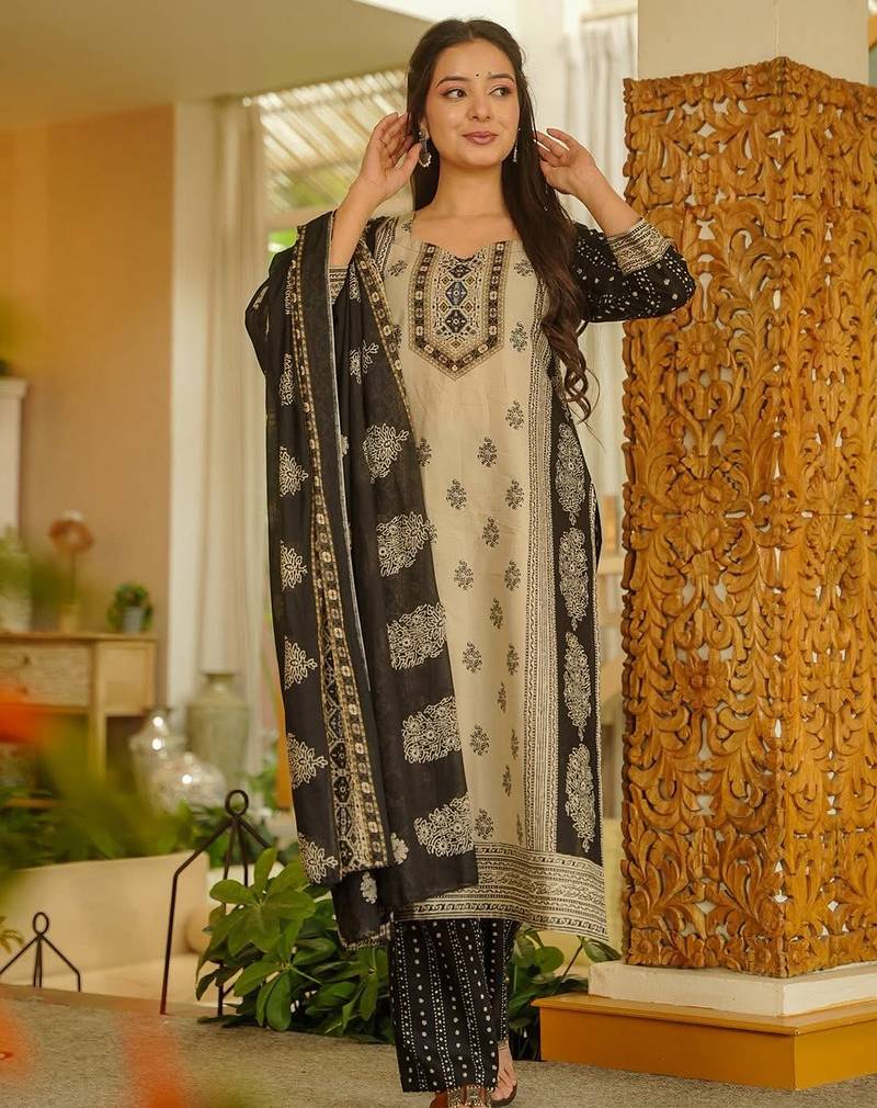Beige rayon slub printed kurta pant set