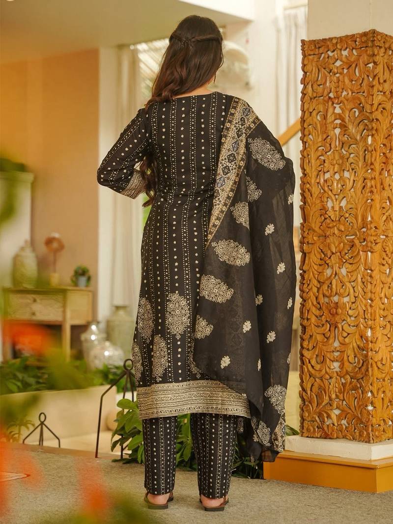 Beige rayon slub printed kurta pant set