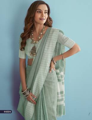 blue linen saree with blouse 3