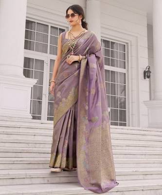 Lavender silk blend saree with blouse 2