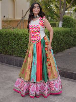 Lovely Multi-Color Cotton Navratri Wear Lehenga With Gamthi Work Choli 3