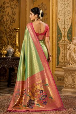 green kanjivaram silk blend woven work traditional saree 4