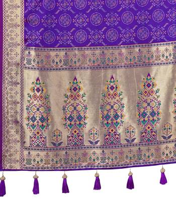 Purple patola Silk Blend saree with woven zari border & tassels 5