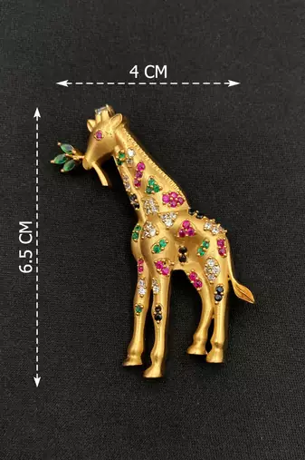 Elegant gold-plated giraffe brooch with multicolor stone embellishments
