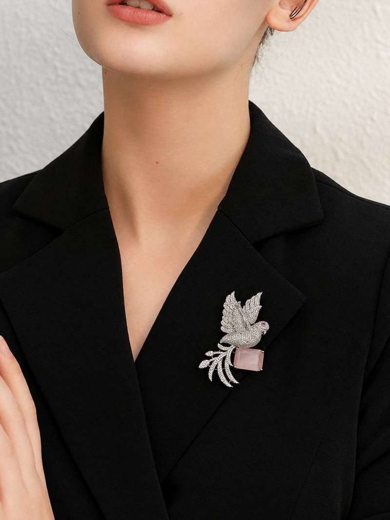 Swan Brooch with Pink Rose Quartz Style Stone & Crystal Detailing