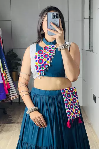 RAMA GREEN RAYON PARTY WEAR EMBRIDERY NAVRATRI LEHENGHA CHOLI FREE SIZE UP TO 42