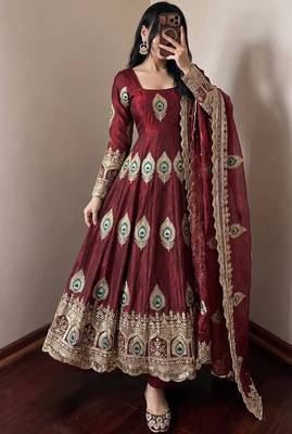 Maroon fendy silk embroidery thread zari sequins work anarkali kurta set 2
