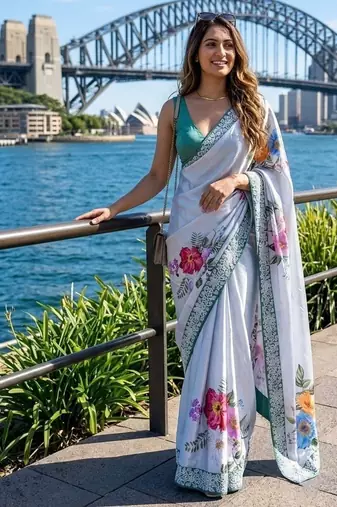 cocktail party wear silk blend saree