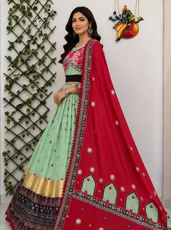 Muslin Cotton Chaniya Choli Set With Mirror Work And Lampi Lace