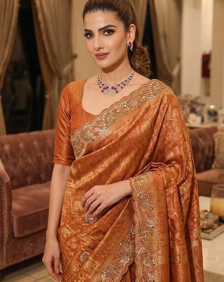 wedding wear pure kanjivarm silk blend beads work saree 3