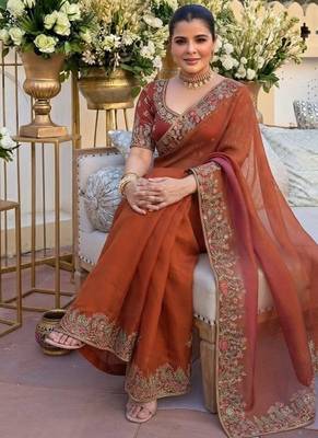 party & wedding wear soft fendy silk blend saree 4
