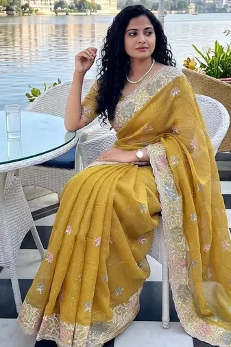 party wear soft fendy chiffon saree