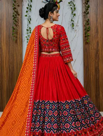 Muslin Cotton Chaniya Choli Set With Digital Print And Mirror Work