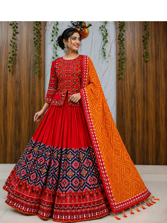 Muslin Cotton Chaniya Choli Set With Digital Print And Mirror Work 4