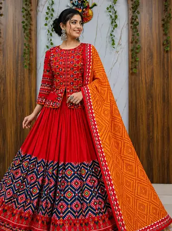 Muslin Cotton Chaniya Choli Set With Digital Print And Mirror Work
