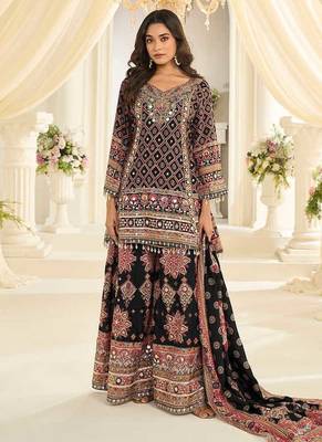 Black crepe silk readymade suit with aari & digital print work 3