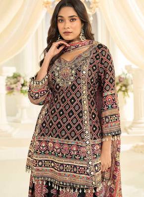 Black crepe silk readymade suit with aari & digital print work 4