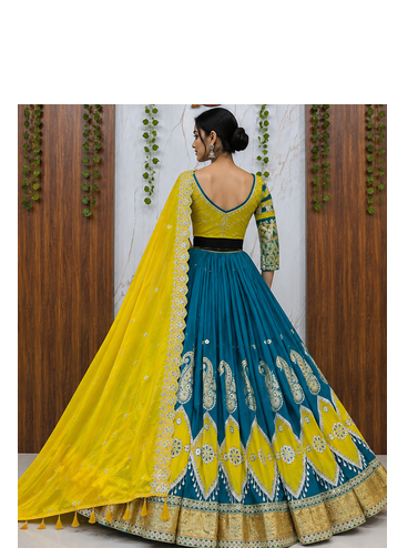Muslin Cotton Lehenga Choli Set With Mirror Work And Kodi Lace 2