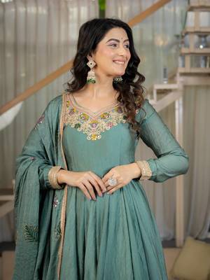Women’s teal green anarkali gown with heavy embroidered border & palazzo set 3