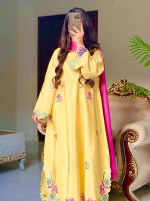 Yellow embroidered long kurta & plazo with multicolor dupatta 3
