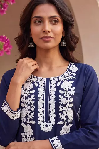 Women’s turquoise blue solid embroidered regular kurta | stylish ethnic wear kurti for women