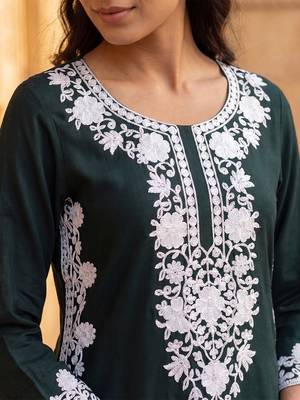 Women’s green solid embroidered regular kurta | stylish ethnic wear kurti for women | trendy casual & festive wear 2
