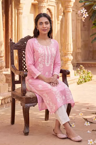 Women’s pink solid embroidered regular kurta | stylish ethnic wear kurti for women | trendy casual & festive wear