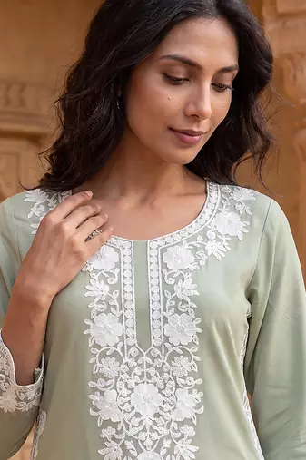 Women’s green solid embroidered regular kurta | stylish ethnic wear kurti for women | trendy casual & festive wear
