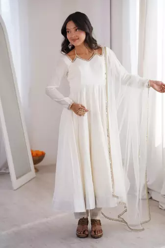 Women's Gorgeous Embroidery Work Roman Silk Chanderi Fabric Flared Anarkali Pant and Dupatta Set