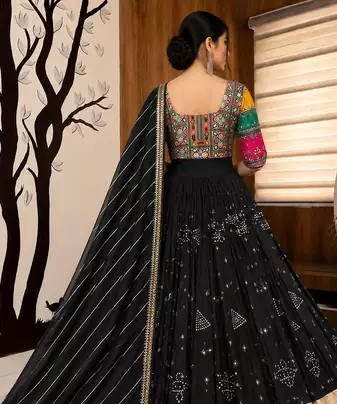 Muslin Cotton Lehenga Choli Set With Mirror Work And Lampi Lace
