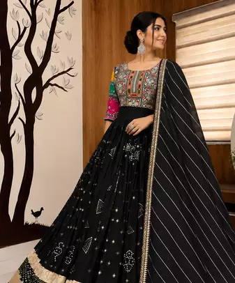 Muslin Cotton Lehenga Choli Set With Mirror Work And Lampi Lace