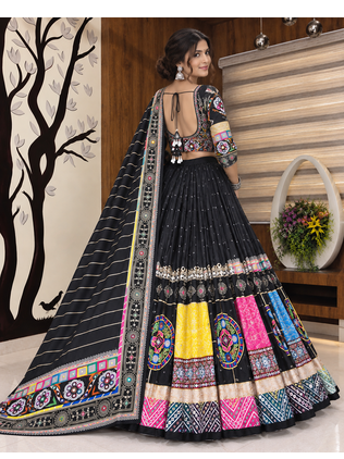 Muslin Cotton Lehenga Choli Set With Mirror Work And Kodi Lace 2