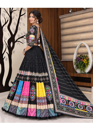 Muslin Cotton Lehenga Choli Set With Mirror Work And Kodi Lace 3