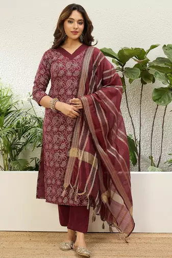 Women’s cotton printed straight kurta pent dupatta sets
