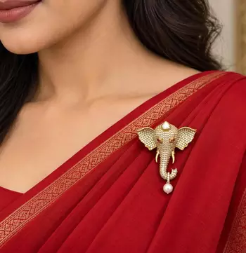 Elephant Saree Brooch Pin, Indian Bridal Jewelry, Pearl Drop Accessory 1