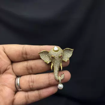 Elephant Saree Brooch Pin, Indian Bridal Jewelry, Pearl Drop Accessory 2