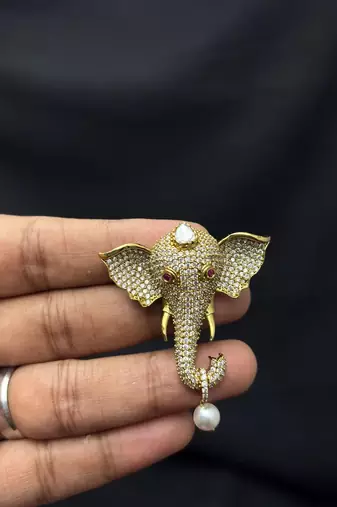 Elephant Saree Brooch Pin, Indian Bridal Jewelry, Pearl Drop Accessory