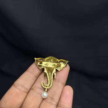 Elephant Saree Brooch Pin, Indian Bridal Jewelry, Pearl Drop Accessory 4