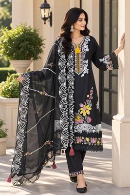 Black Embroidered Pure Cotton Straight Suit with Organza Dupatta Cut Work Ethnic Wear 3