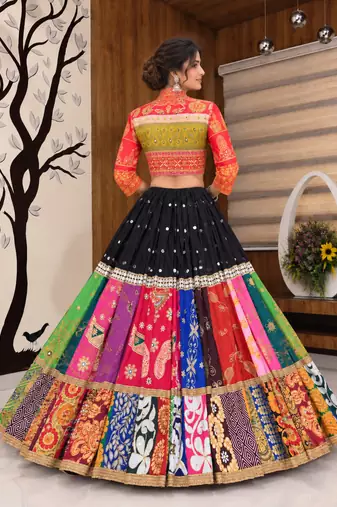 Muslin Cotton Chaniya Choli Set With Mirror Work And Koti