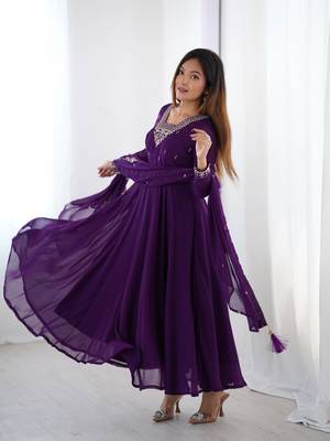 Women's Beautiful Embroidery work Fox Georgette Fabric Flared Anarkali Pant and Dupatta Set 3