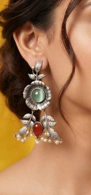 Green trendy silver plated earrings for women 2