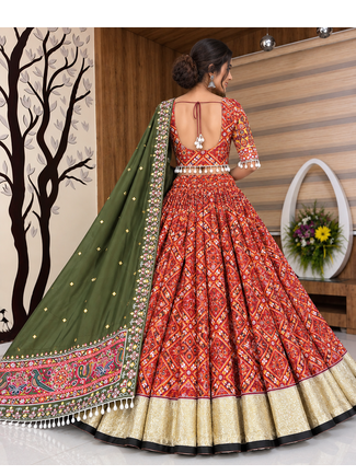 Muslin Cotton Lehenga Choli Set With Mirror Work And Kodi Lace 2