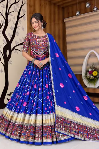 Muslin Cotton Lehenga Choli Set With Mirror Work And Lampi Lace