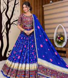 Muslin Cotton Lehenga Choli Set With Mirror Work And Lampi Lace