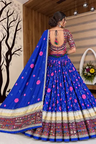 Muslin Cotton Lehenga Choli Set With Mirror Work And Lampi Lace