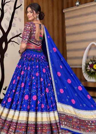 Muslin Cotton Lehenga Choli Set With Mirror Work And Lampi Lace