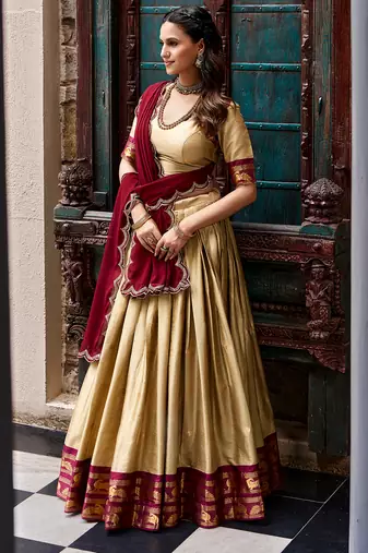 Women South Indian Style Cotton Silk Zari Woven Lehenga Choli
