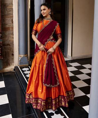 Women South Indian Style Cotton Silk Zari Woven Lehenga Choli 4